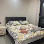Havalimani Manzarali Lux شقة *