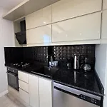 شقة Havalimani Manzarali Lux *