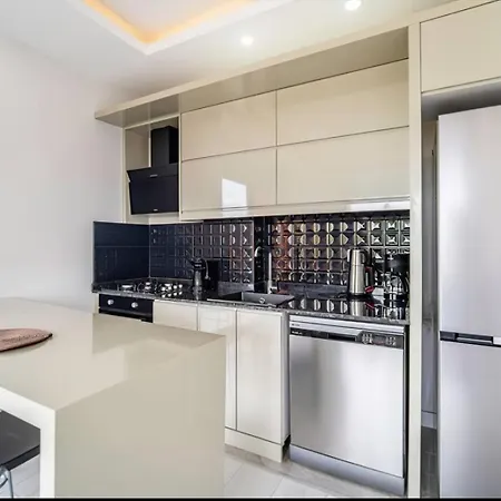 Lägenhet Havalimani Manzarali Lux Aksu (Antalya)