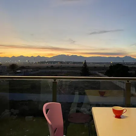 Lägenhet Havalimani Manzarali Lux Aksu (Antalya)