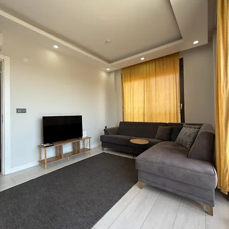 Havalimani Manzarali Lux Apartament